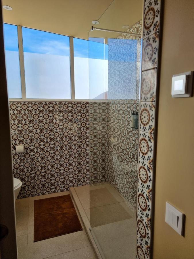 Rooftop Guesthouse Алвор Екстериор снимка