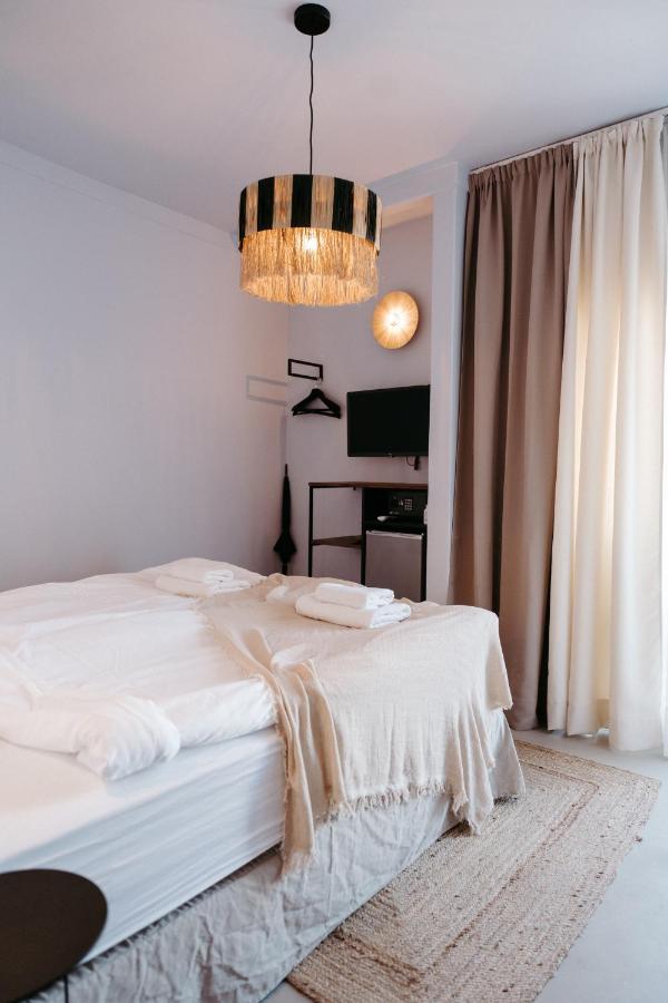 Rooftop Guesthouse Алвор Екстериор снимка